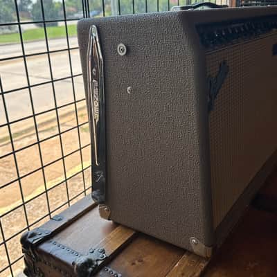(18168) Fender Acoustasonic Junior DSP 2-Channel 2 x 40-Watt 2x8" Acoustic Guitar Amp with Onboard Effects 2004 - 2011 - Brown image 3