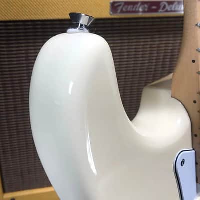 Fender Limited Edition American Standard Stratocaster, Olympic White with Matching Headstock  2010 image 7