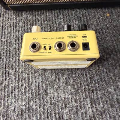 NuX NAP-5 Stageman Floor Deluxe Acoustic Preamp / DI 2010s - Yellow image 3