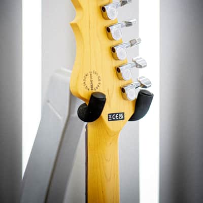 G&L Tribute Series Doheny with Rosewood Fretboard 2018 - Present - Shell Pink image 6