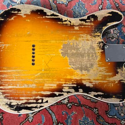 Fender Custom Shop '60 Heavy Relic Telecaster Custom 2011 Sunburst image 12