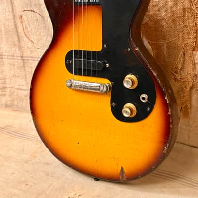Gibson Melody Maker 1964 - Sunburst image 4