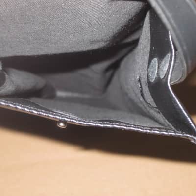 lightly used - very clean genuine BOSS vinyl pouch for FV300H, FV300L, and similar size size Boss pedals (NO pedal included) 1990s - Black Vinyl Exterior / Black Thin Canvas Interior image 11