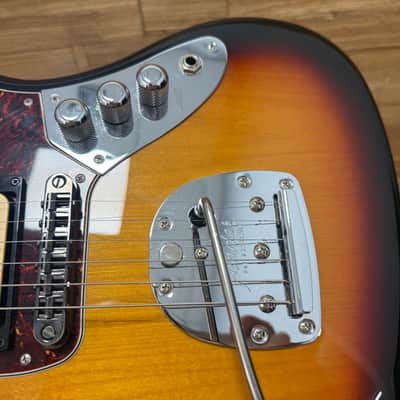 Fender Kurt Cobain Jaguar Guitar-2013-MIM- 3-Color Sunburst 8lbs 9oz w/gig bag image 24