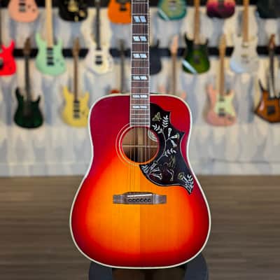 Gibson USA Hummingbird - Cherry Sunburst image 4