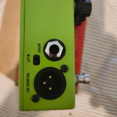 JHS Clover Preamp 2019 - Present - Green image 2