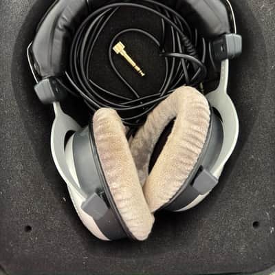 Beyerdynamic DT-880 Pro Studio Headphones 2010s - Black/Silver image 3