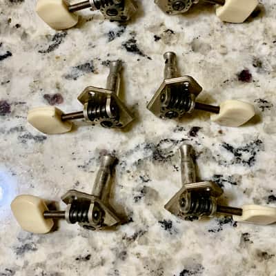 Eko 3 x 3 Guitar Tuners 60's Vintage image 3
