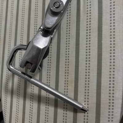 Tama MC69 FastClamp Single Tom Holder with Ball and L-Rod Mount 2010s Chrome image 3