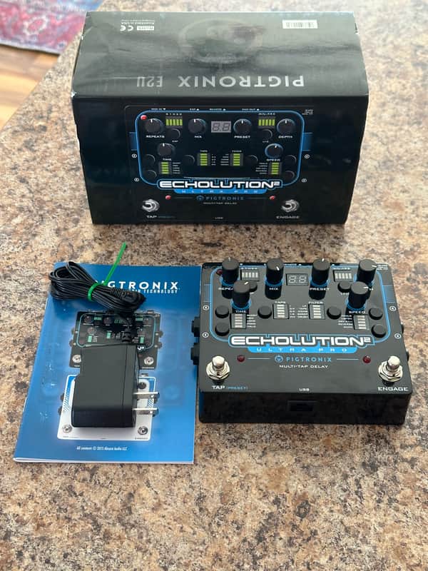 Pigtronix Echolution 2 Ultra Pro Analog Digital Stereo Delay | Reverb