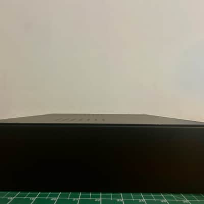 Universal Audio 6176 Channel Strip 2003 - Present - Silver image 12