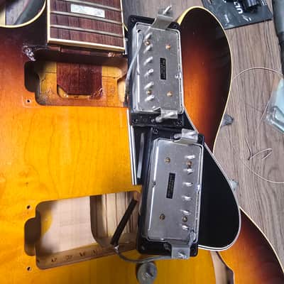 Gibson Custom Shop Historic Collection '63 Reissue Es-335 2002 - Vintage Sunburst image 4