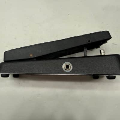 Dunlop EW-95V Super Mister Cry Baby Wah Wah Volume Crybaby Guitar Effect Pedal image 3