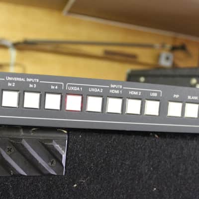 Kramer VP-728 (9-Input ProScale Presentation Scaler/Switcher image 3