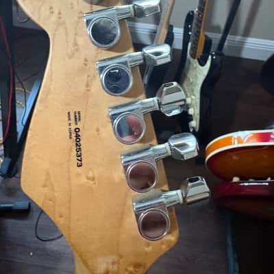 fender stratocaster 2000s - Natural Blonde image 10