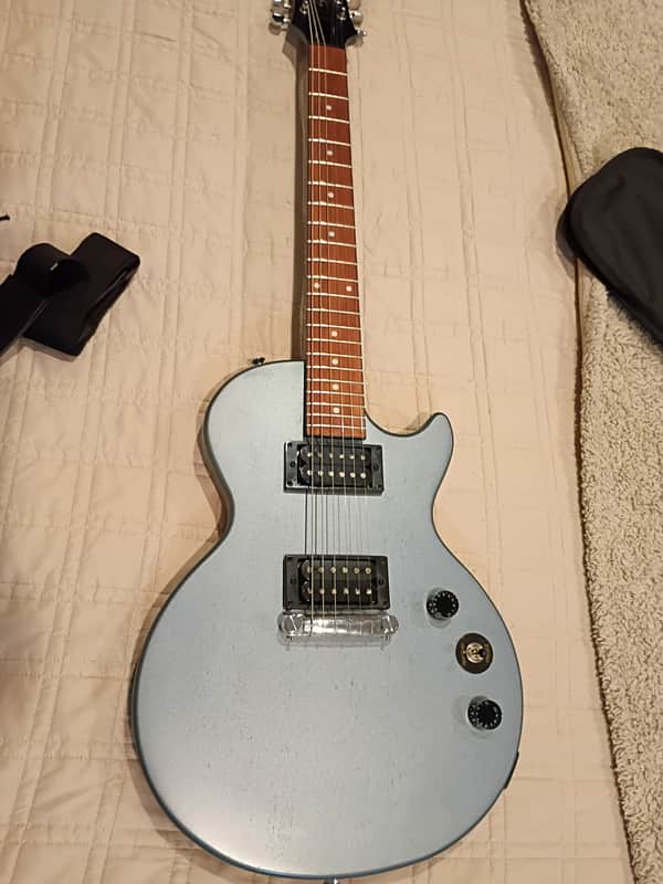 Epiphone Les Paul Special-I Player Pack - Pelham Blue - includes: 10w amp, gig bag, strap, tuner, strings image 1