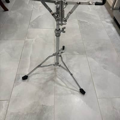 Yamaha Snare drum stand Model # SS-710 (MADE IN JAPAN) 1980's / 90's - chrome image 3