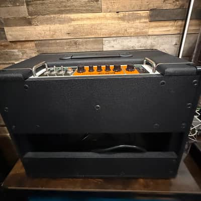 Orange Rocker 32 2-Channel 30-Watt 2x10" Guitar Combo 2017 - Present - Orange Bild 5