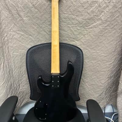 G&L L-5500 1994 - Black image 3