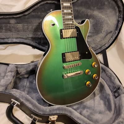Gibson Les Paul Custom 4 of 5 2021 Vintage Holiday Green / Red Metal Flake image 13