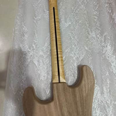 Veneer Tiger Maple Top Mahogany Guitar Strat Style Body with Maple Neck DIY Project image 3