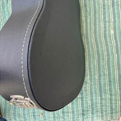 Collings OM / 000 Arched-Top Hardshell Case by TKL – OEM Case for OM/000 – Excellent Condition image 6
