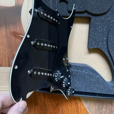 Fender Stratocaster MIM Pickups and Wired Pickguard - Black on Black (2004) image 7