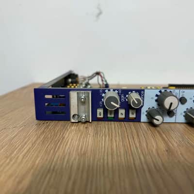Couple of Midas H3000 Mono Input Channel Strip image 5