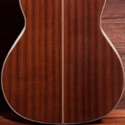 Washburn Comfort Series WCG15SCE12 Grand Auditorium Cutaway Acoustic-Electric  w/ Solid Sitka Spruce, B-Stock image 12