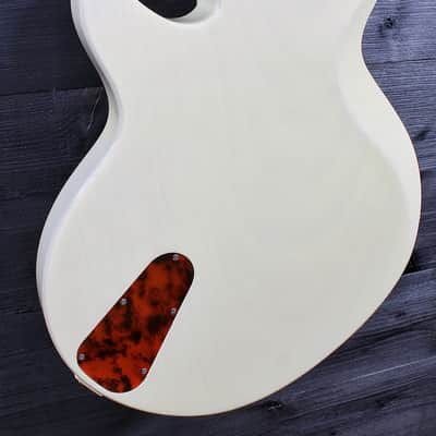 Eastman Juliet PB Electric Guitar – Boutique Offset w/ Bare Knuckle Pickup, Okoume Body, Premium Gig Bag image 17