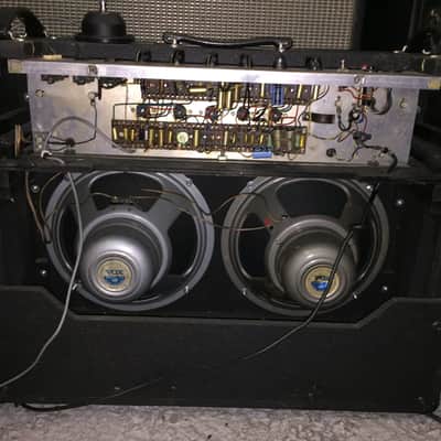 Vox AC30 JMI NoTop boost, 1965 Vibrato, 2x12"Grey Bullet, new cabinet, a real strong sound !  EX+ image 8