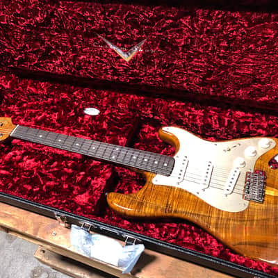 Fender Custom Shop Artisan Koa Stratocaster image 6