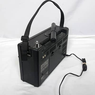 Vintage Panasonic RF-2200 8 Band Short Wave Double Superheterodyne Radio TESTED image 10