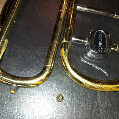 Reynolds Medalist Trombone, USA, Brass, with case and mouthpiece image 2