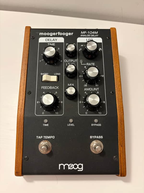Moog MF-104M Moogerfooger Analog Delay 2012 - Black image 1