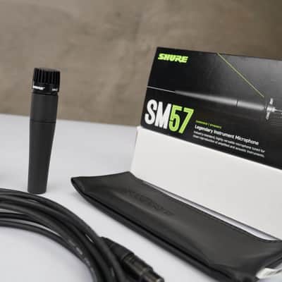 Shure SM57 Dynamic Microphone w/ Mogami Cable & Box #58787 image 12
