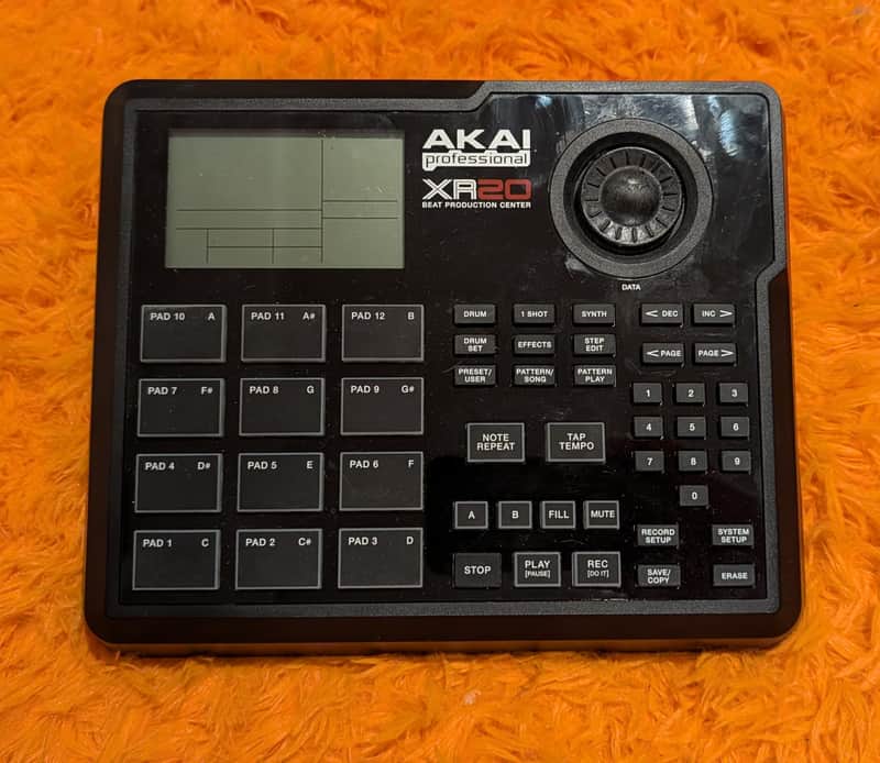 Akai XR20 2010s - Black with power supply image 1
