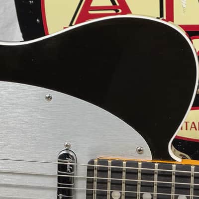 Fender American Ultra Telecaster Guitar with Case 2022 - Texas Tea / Rosewood fingerboard image 4