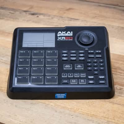 Akai XR-20 Beat Production Center Drum Machine XR20 Rhythm U286694 image 2