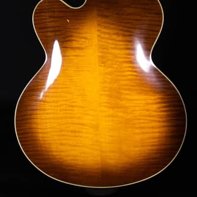 Heritage Golden Eagle with Hardshell Case, 1988 - USED image 3