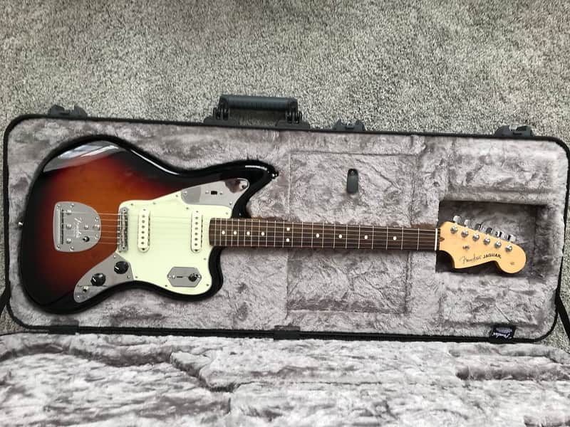 Fender American Professional Jaguar