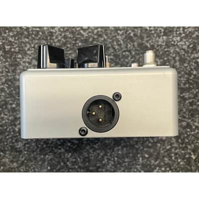 Darkglass Electronics Vintage Ultra Preamp Pedal for Bass Guitar Pre-Owned image 5