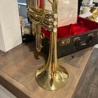Martin Committee Flugelhorn 1960-1964 - Lacquer image 8