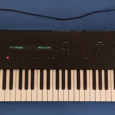 Roland S50 - IC 52 PD65006-017 - I/O Gate Array image 4