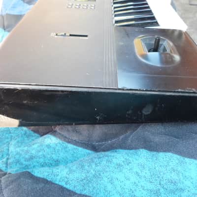 Korg M1 keyboard synth 61 key music work station image 5