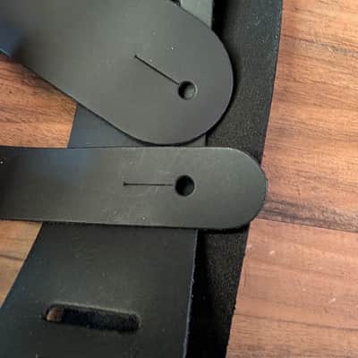 Gibson Guitar Strap Lot Of 2 Different Brands USA Black Leather EXCELLENT image 4