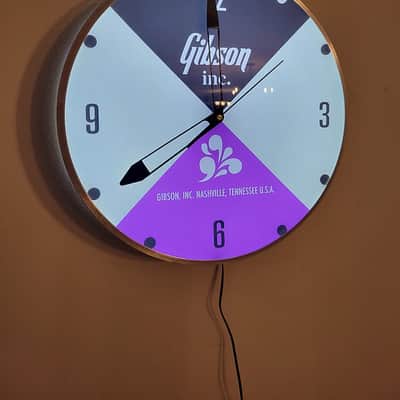 70's Style Gibson Round Light Up Wall Clock Killer Cool Man Cave/Garage Accessory image 4