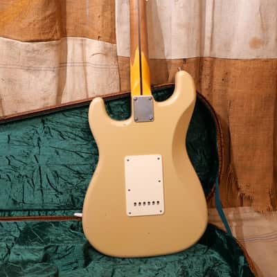 Nash S-57 Stratocaster 2021 Desert Sand w/ Gold Anodized Guard image 6