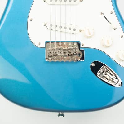 Squier Classic Vibe 60s Stratocaster Lake Placid Blue image 4