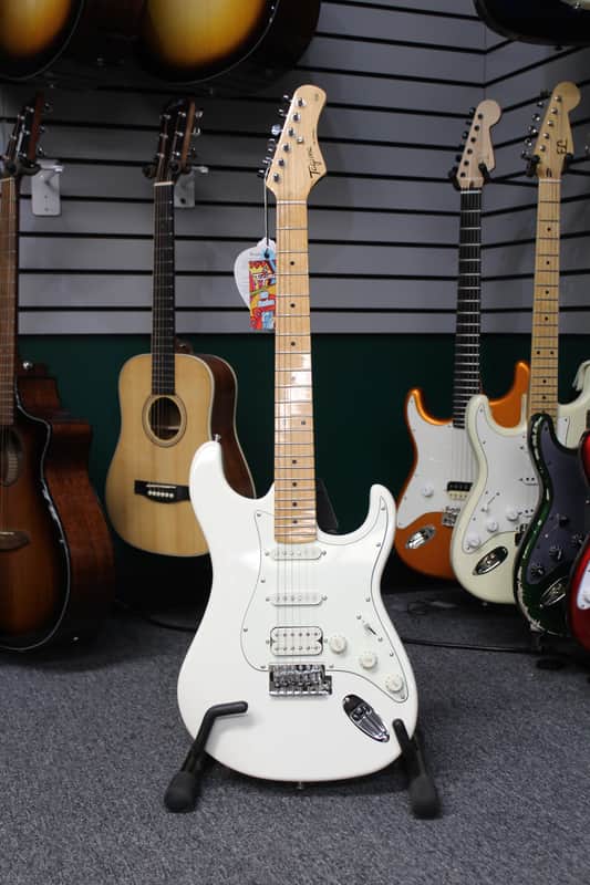 Tagima TG-540 Electric Guitar - Off-White image 1